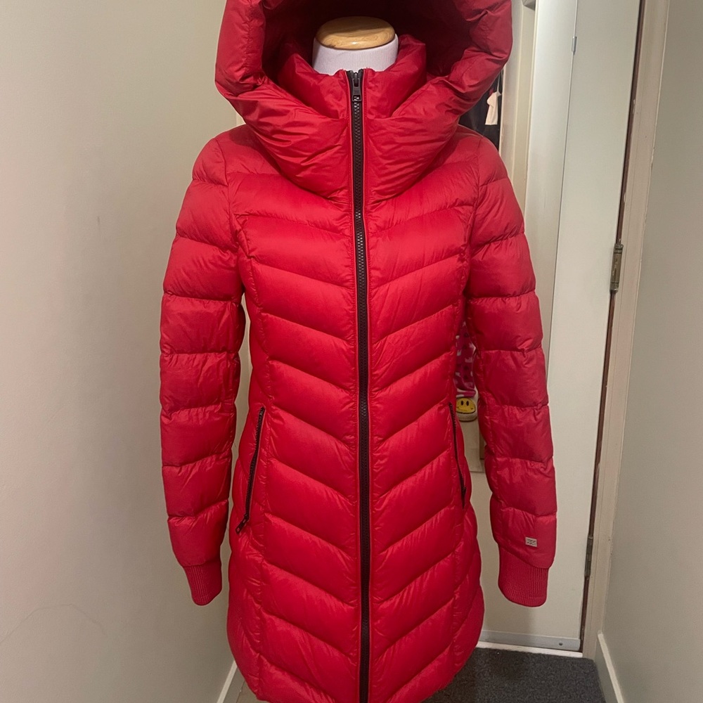 Beautiful Soia & Kyo Cherry Red Puffer Coat